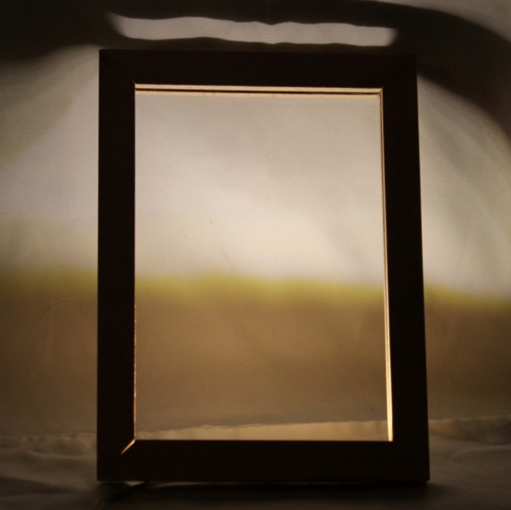 LED Lights Wooden Photo Frame - Picture 14 of 15